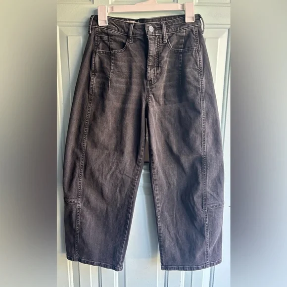 Pilcro Mid Rise Barrel Leg Jeans - Picture 3 of 5